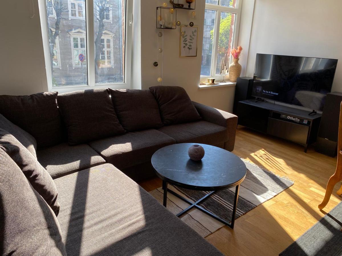 Cosy 2 Room 55M2 Centric 10Min To Old Town Ac Riga Kültér fotó